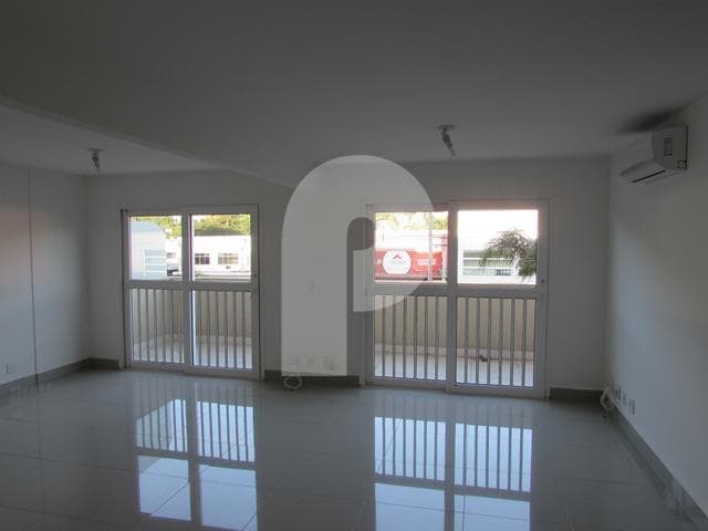 Apartamento para alugar em Itaipava, Petrópolis - RJ