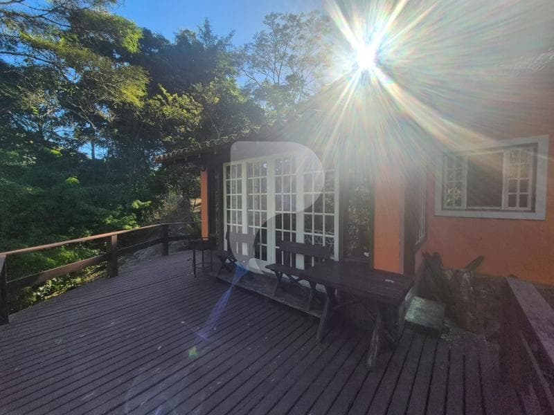 Casa à venda em Pedro do Rio, Petrópolis - RJ