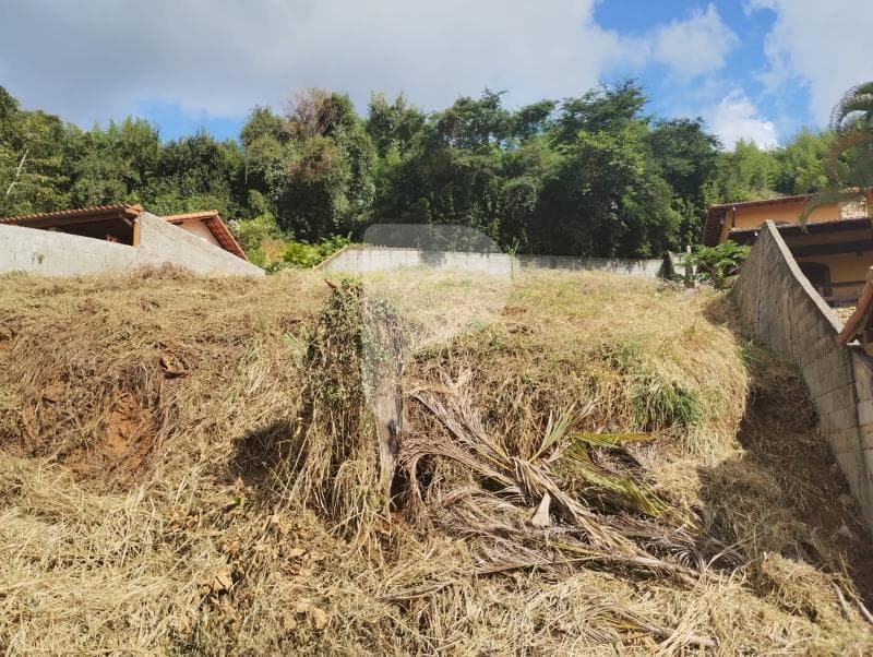 Terreno Residencial à venda em Bonsucesso, Petrópolis - RJ
