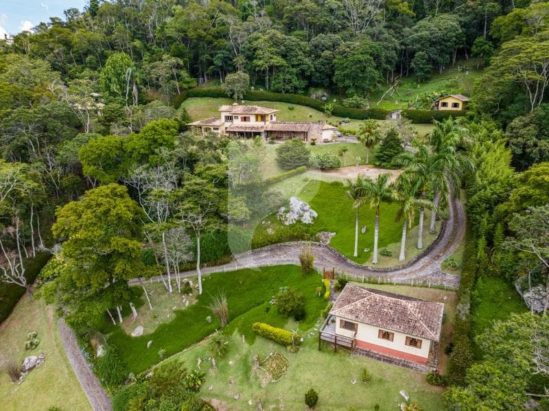 Casa à venda em Pedro do Rio, Petrópolis - RJ
