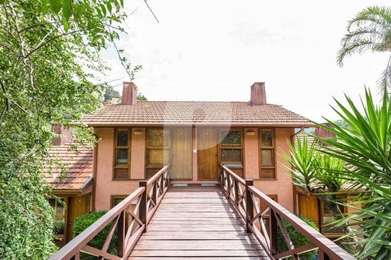 Flat à venda em Araras, Petrópolis - RJ