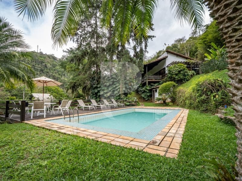 Casa à venda em Bonsucesso, Petrópolis - RJ