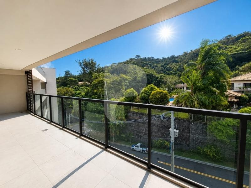 Cobertura à venda em Itaipava, Petrópolis - RJ