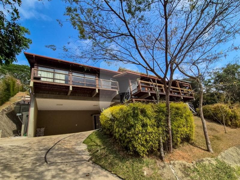 Casa à venda em Araras, Petrópolis - RJ