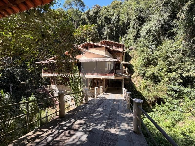 Casa à venda em Corrêas, Petrópolis - RJ