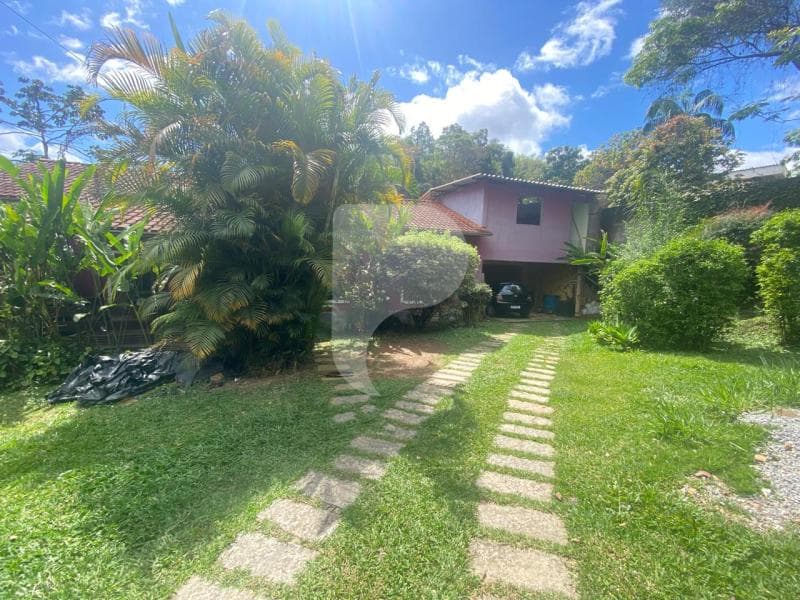 Casa à venda em Itaipava, Petrópolis - RJ