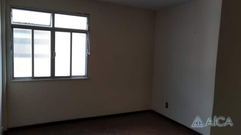 Apartamento à venda em Mosela, Petrópolis - RJ