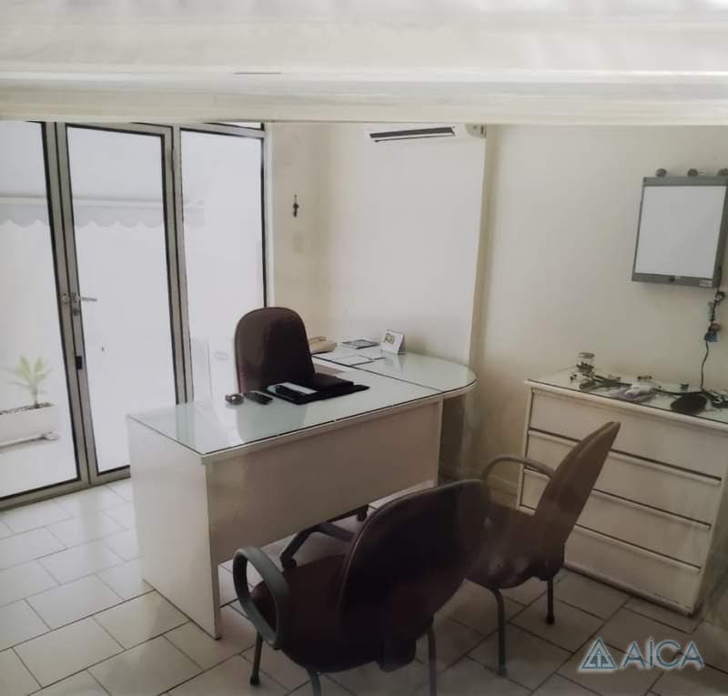 Sala à venda em Centro, Petrópolis - RJ