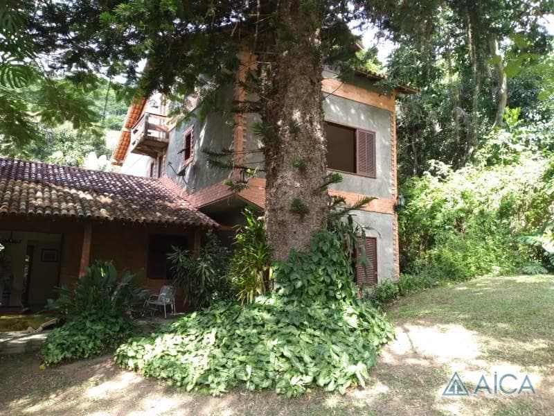 Casa à venda em Itaipava, Petrópolis - RJ
