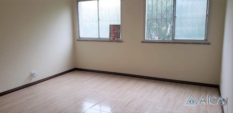 Apartamento à venda em São Sebastião, Petrópolis - RJ