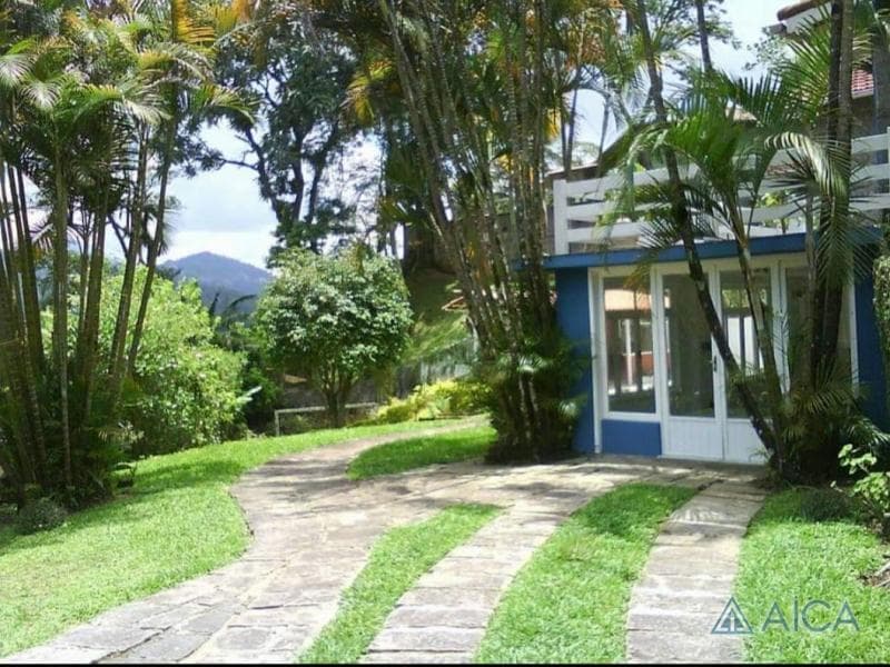 Casa à venda em Quitandinha, Petrópolis - RJ