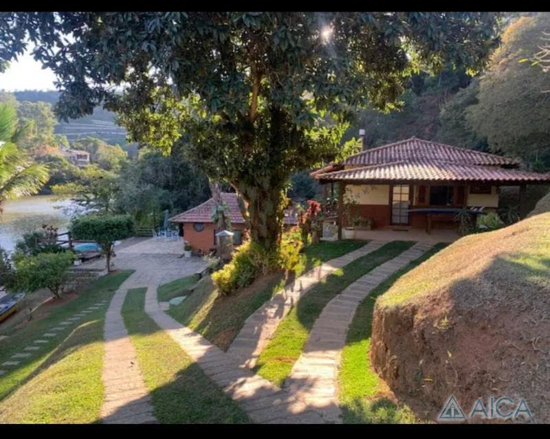 Casa para alugar em Areal, Petrópolis - RJ