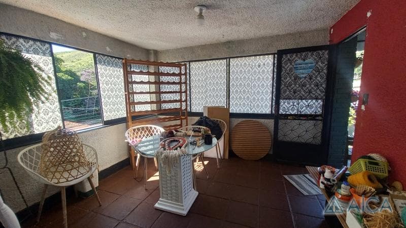 Casa à venda em Retiro, Petrópolis - RJ