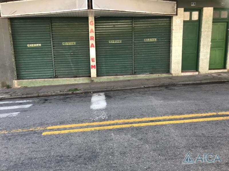 Loja para alugar em Caxambú, Petrópolis - RJ