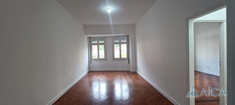 Sala para alugar em Centro, Petrópolis - RJ