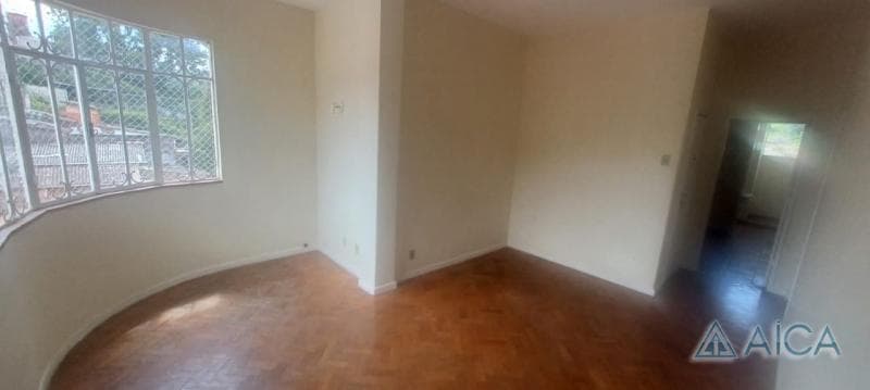 Apartamento para alugar em Valparaíso, Petrópolis - RJ