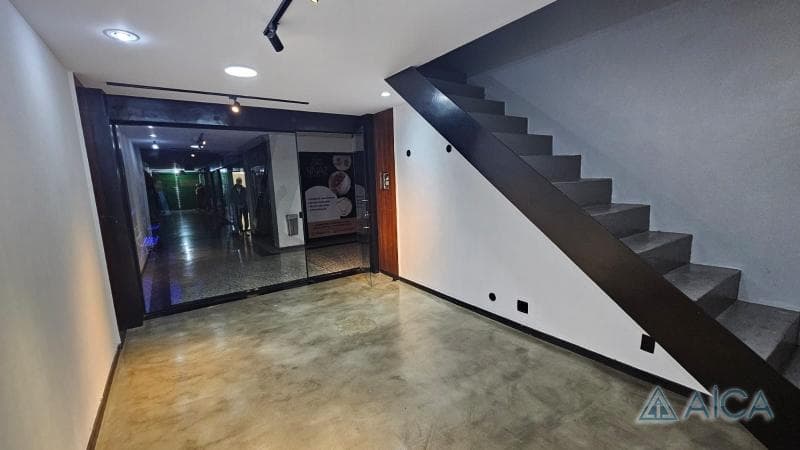 Loja para alugar em Centro, Petrópolis - RJ