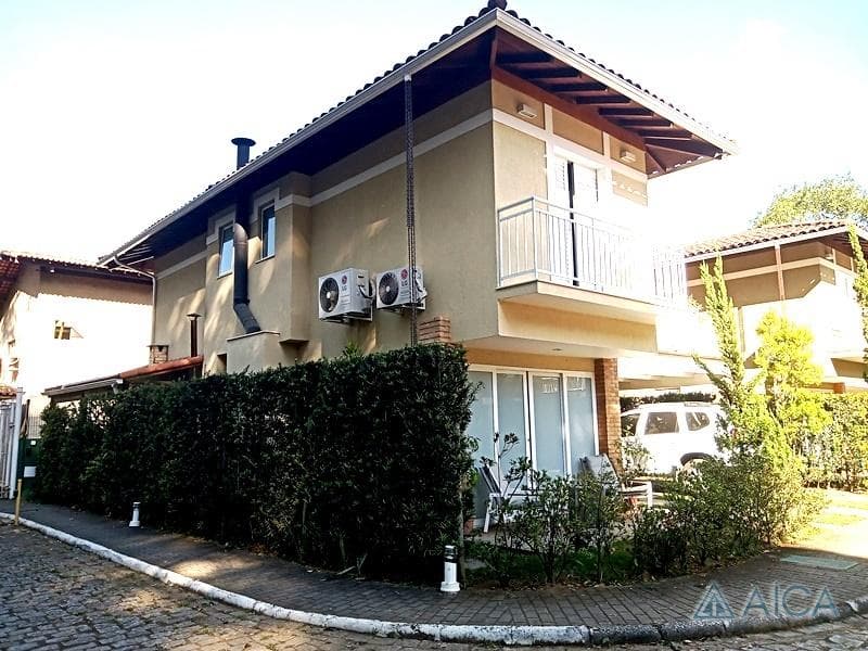 Casa à venda em Nogueira, Petrópolis - RJ