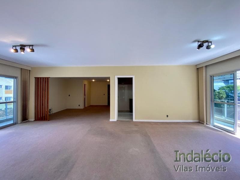 Apartamento à venda em Valparaiso, Petrópolis - RJ