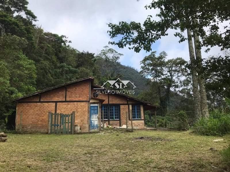 Terreno Residencial à venda em Quarteirão Brasileiro, Petrópolis - RJ