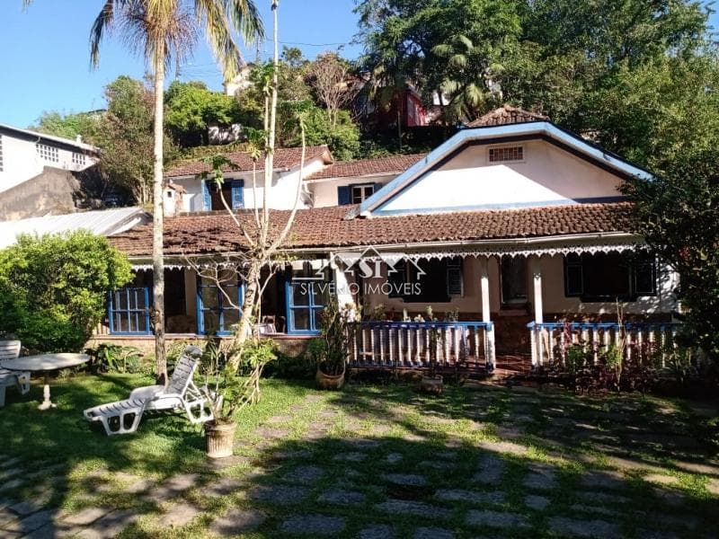 Casa à venda em Castelânea, Petrópolis - RJ