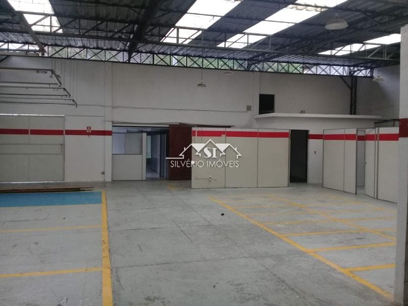 Loja para alugar em Coronel Veiga, Petrópolis - RJ
