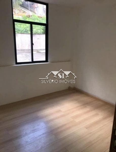 Apartamento à venda em Duarte da Silveira, Petrópolis - RJ