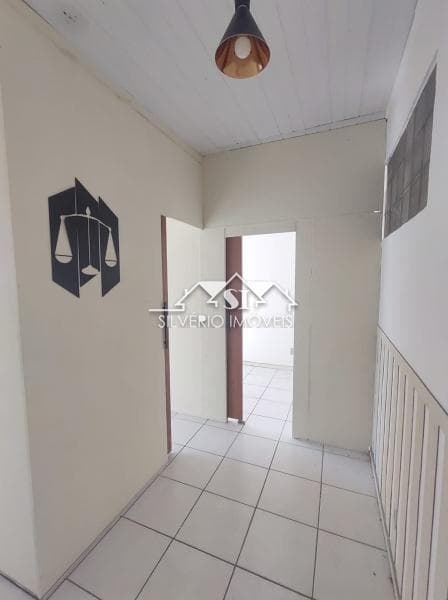 Sala para alugar em Centro, Petrópolis - RJ