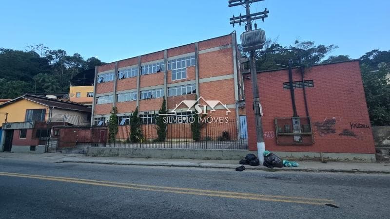 Imóvel Comercial para alugar em Quissamã, Petrópolis - RJ