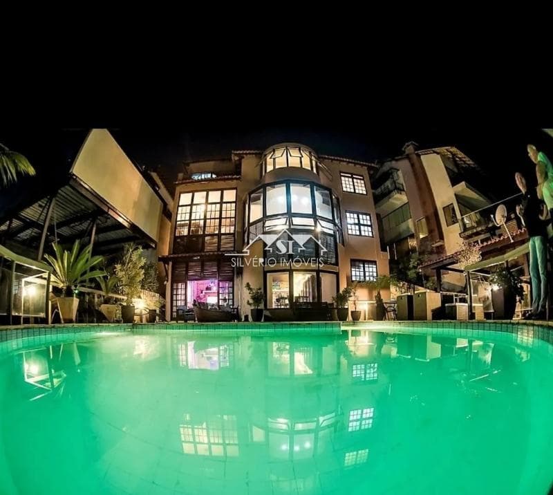 Casa à venda em Niteroi, Niterói - RJ
