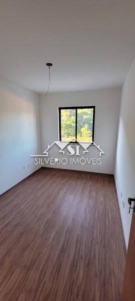 Apartamento à venda em Corrego Grande, Petrópolis - RJ