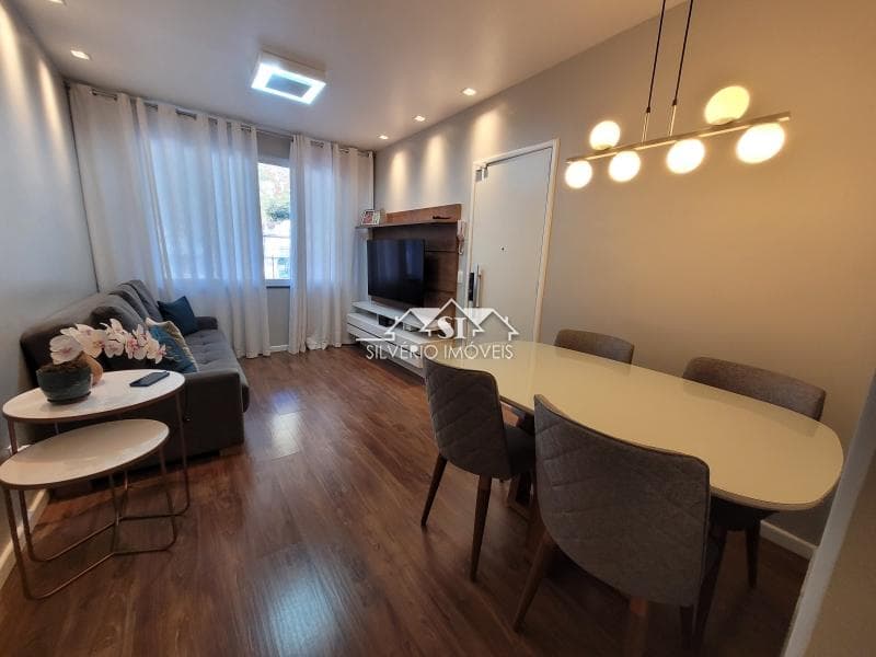 Apartamento à venda em Coronel Veiga, Petrópolis - RJ