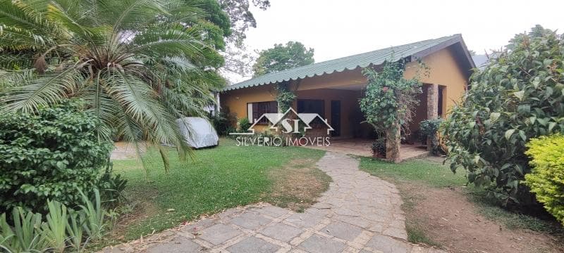 Casa à venda em Itaipava, Petrópolis - RJ