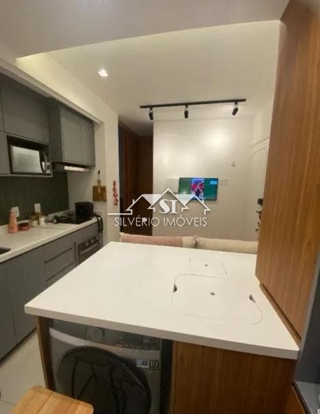 Apartamento à venda em Centro, Petrópolis - RJ