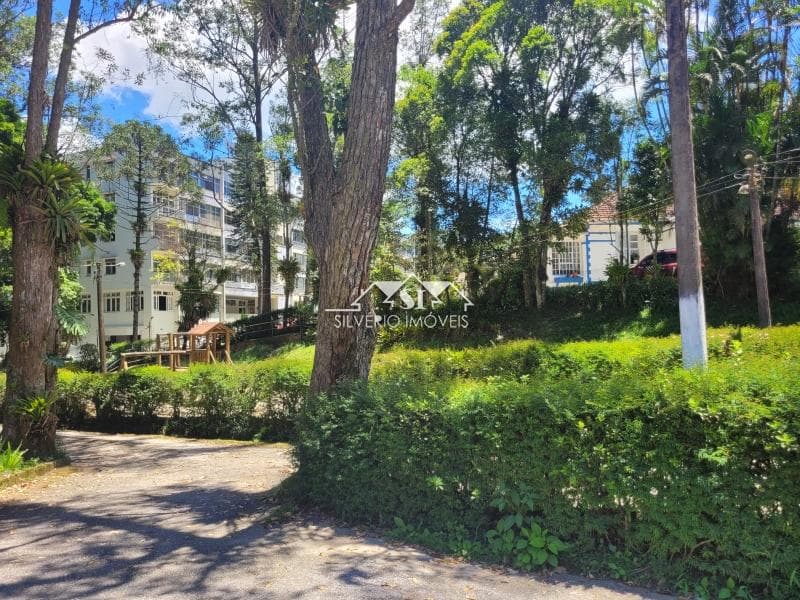 Apartamento à venda em Independência, Petrópolis - RJ
