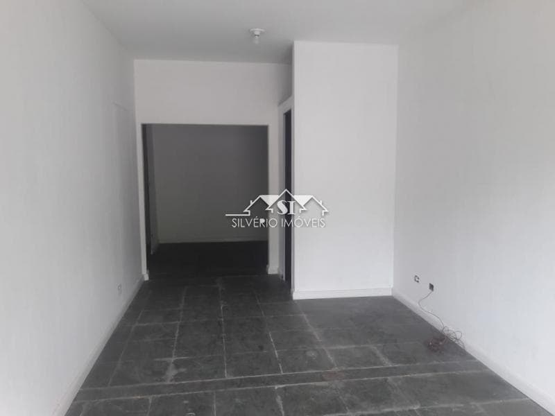 Loja para alugar em Corrêas, Petrópolis - RJ