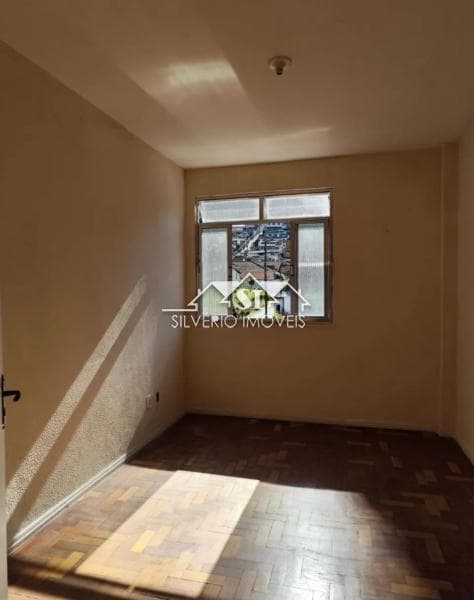 Apartamento à venda em Mosela, Petrópolis - RJ
