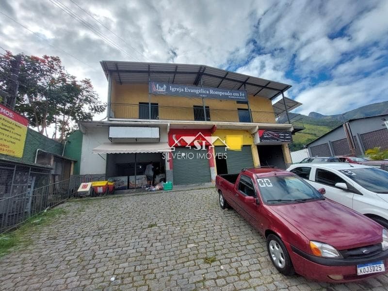 Loja para alugar em Corrêas, Petrópolis - RJ