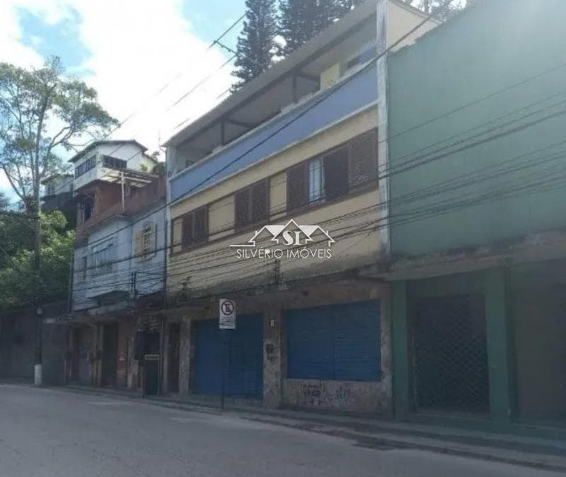Loja para alugar em Bingen, Petrópolis - RJ
