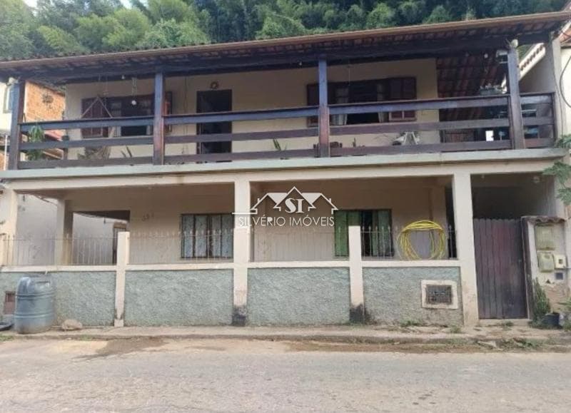 Casa à venda em Alberto Torres, Areal - RJ