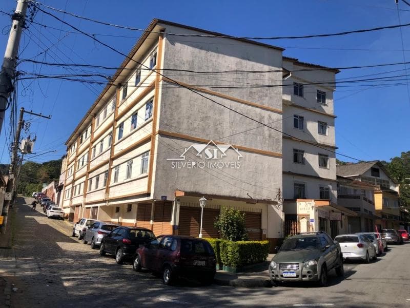 Apartamento à venda em Independência, Petrópolis - RJ