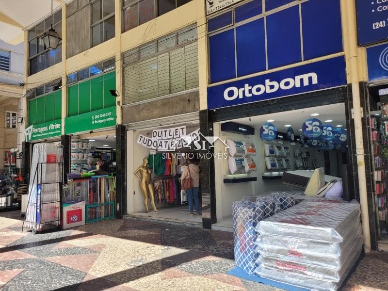 Loja para alugar em Centro, Petrópolis - RJ
