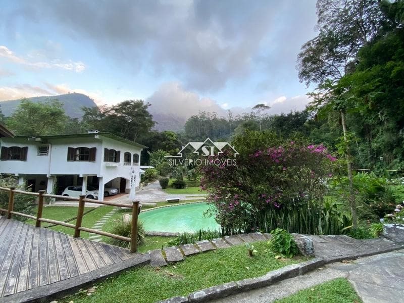 Fazenda / Sítio para alugar em Araras, Petrópolis - RJ