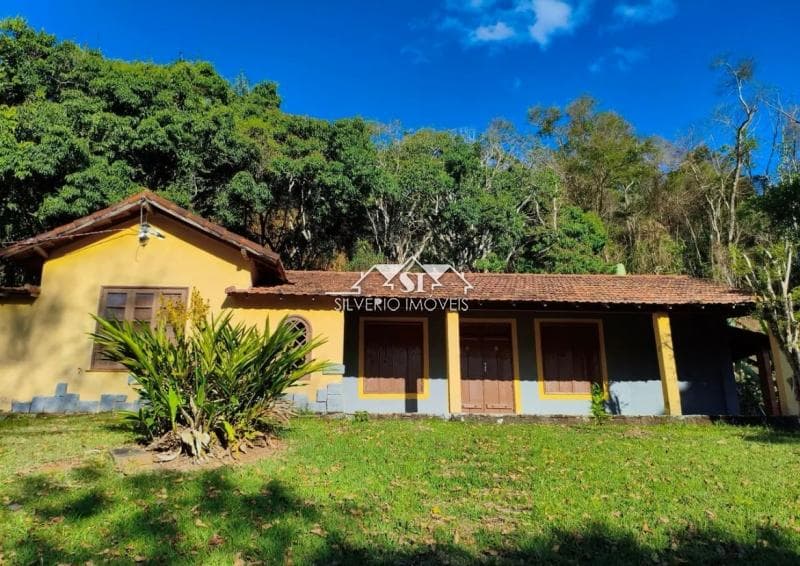 Fazenda / Sítio à venda em Centro, Areal - RJ