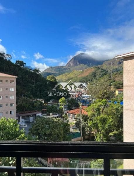 Apartamento à venda em Corrêas, Petrópolis - RJ