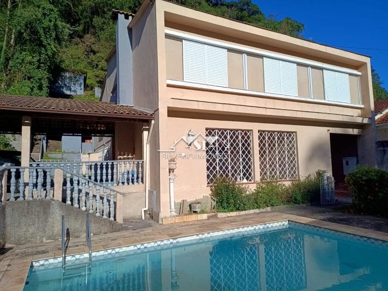 Casa à venda em São Sebastião, Petrópolis - RJ