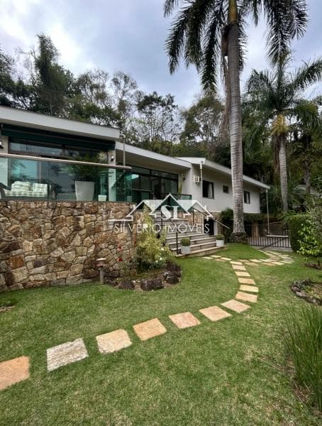 Casa à venda em Araras, Petrópolis - RJ