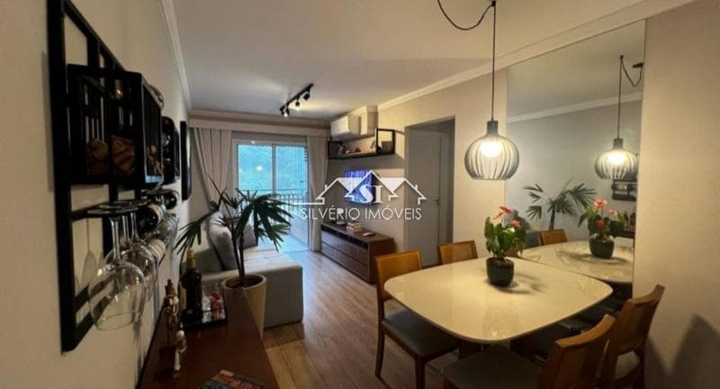 Apartamento à venda em Itaipava, Petrópolis - RJ