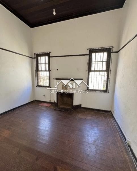Sala para alugar em Centro, Petrópolis - RJ