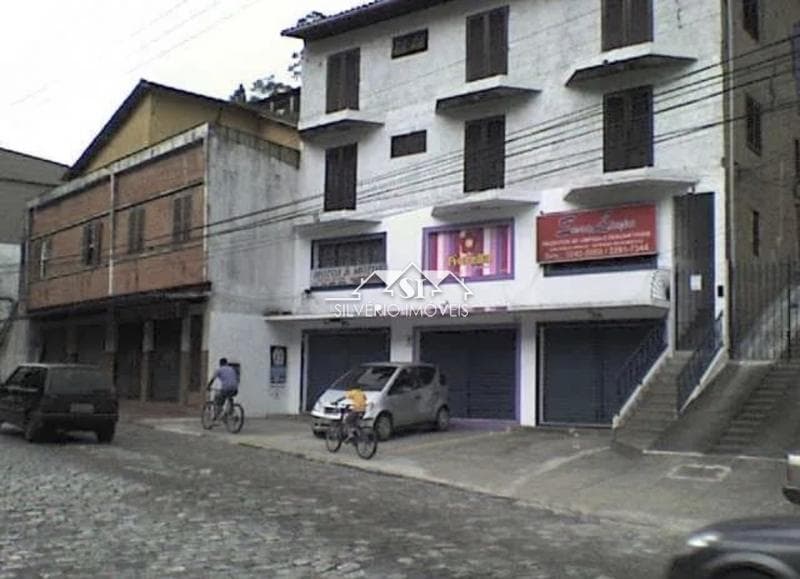 Loja para alugar em Bingen, Petrópolis - RJ